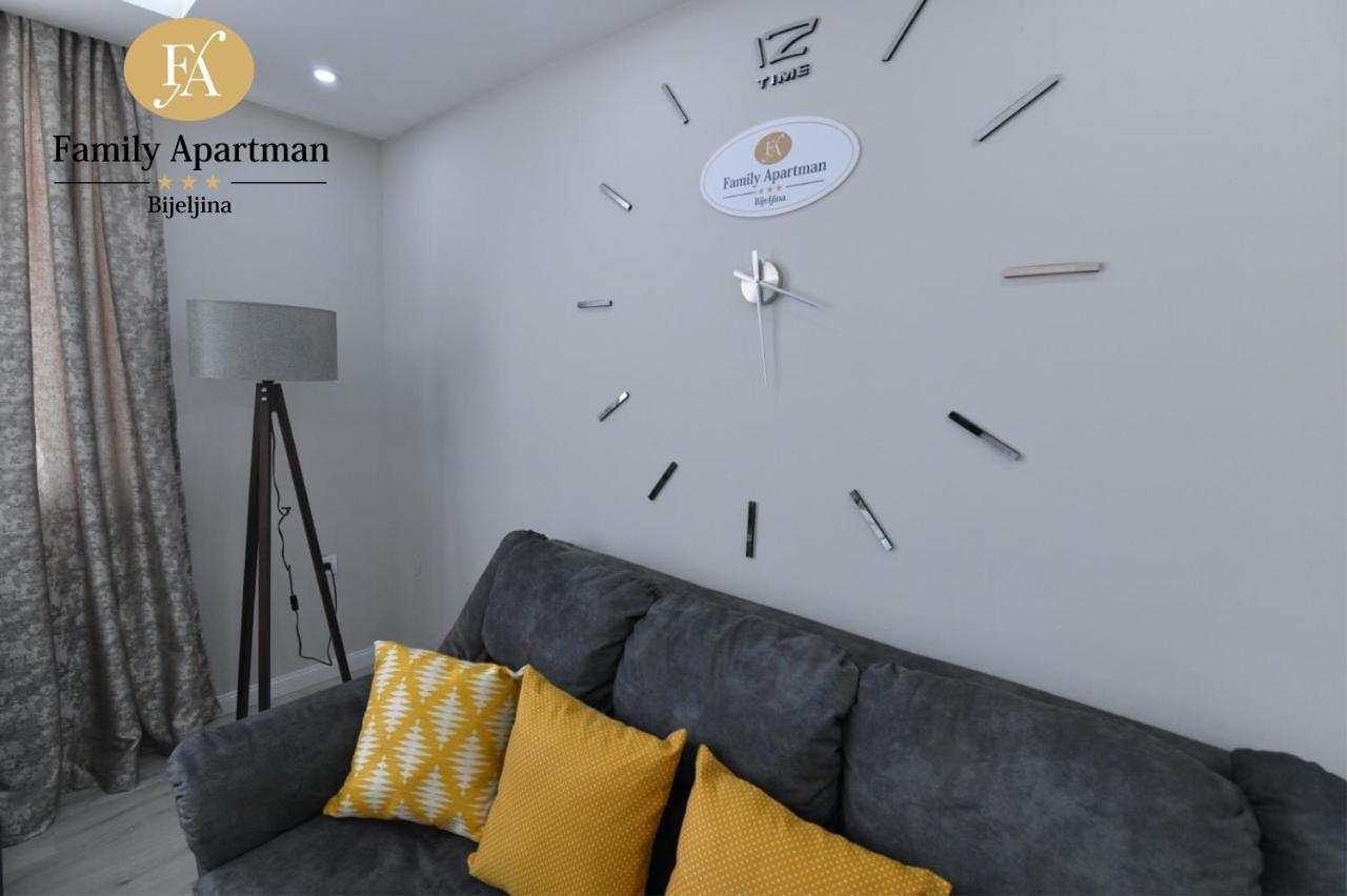 Family Apartman Μπιέλινα Εξωτερικό φωτογραφία