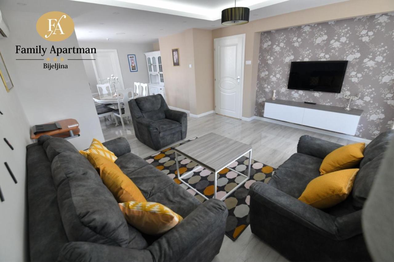 Family Apartman Μπιέλινα Εξωτερικό φωτογραφία