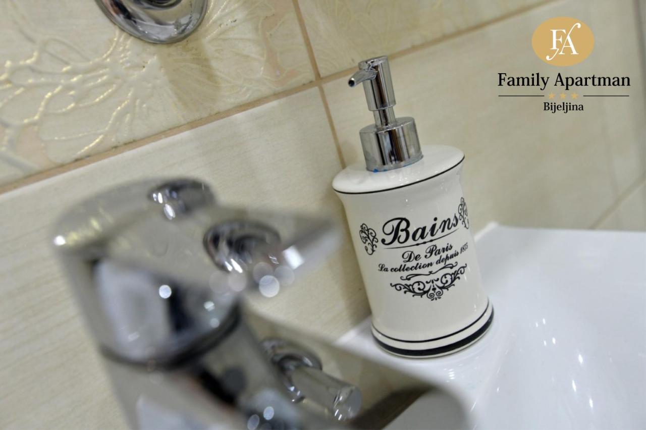 Family Apartman Μπιέλινα Εξωτερικό φωτογραφία