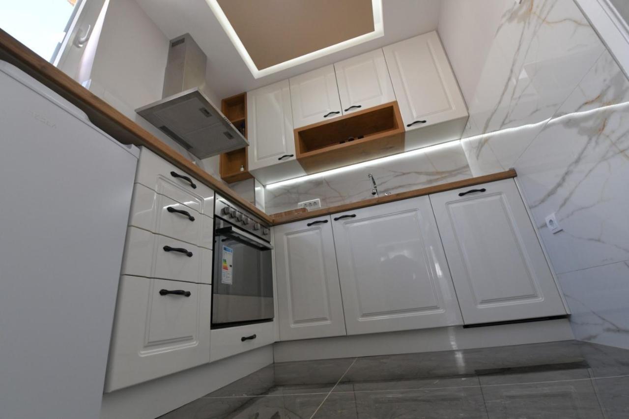 Family Apartman Μπιέλινα Εξωτερικό φωτογραφία